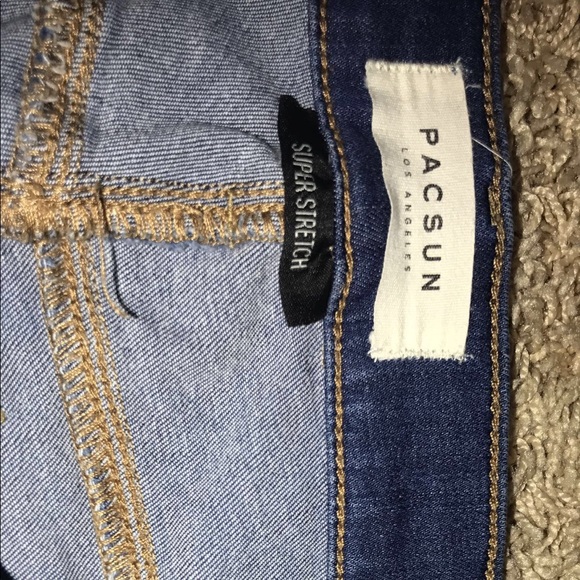 Jeans - Picture 3 of 3